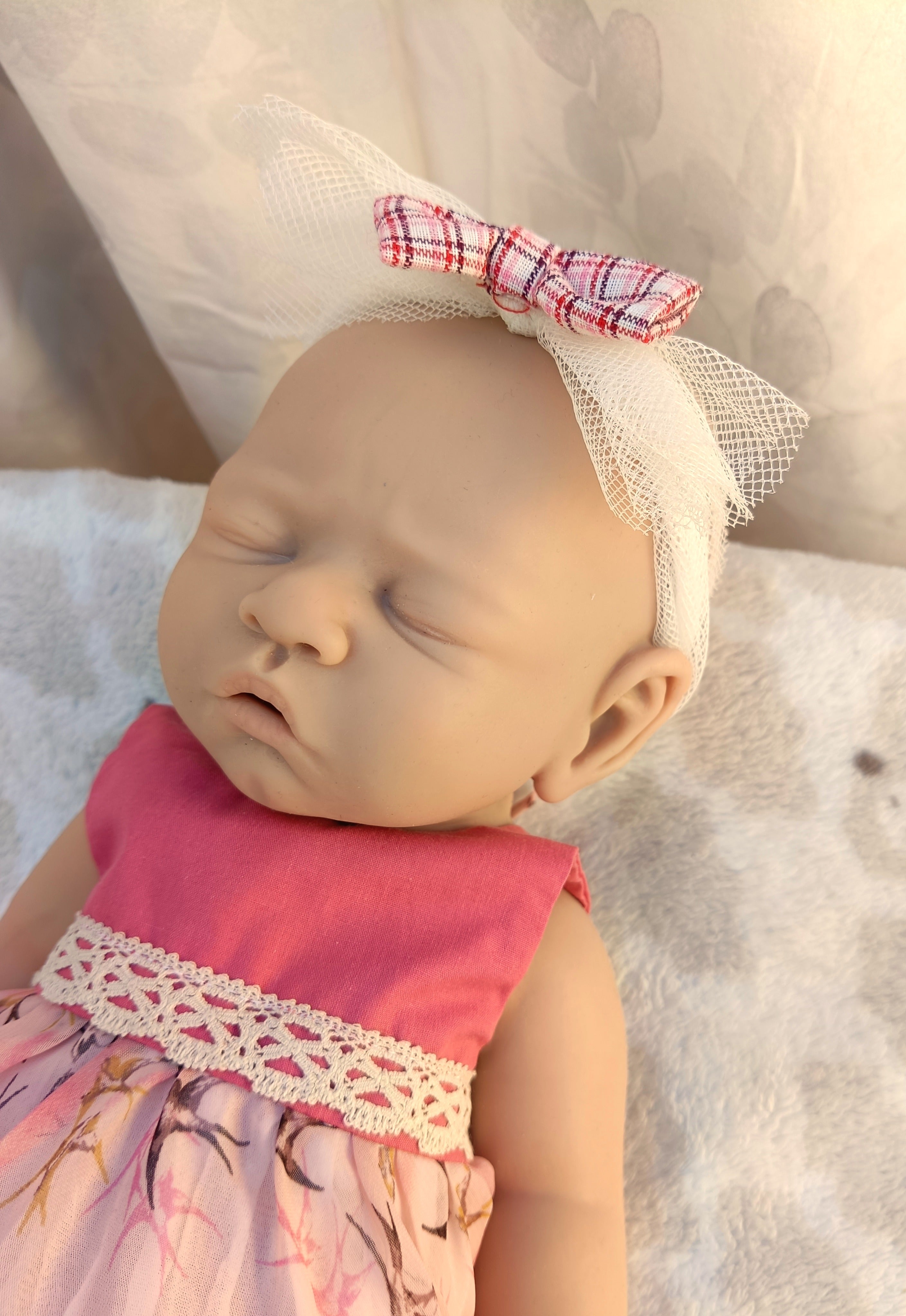 Bebe Reborn Silicona Platino Blanda de Cuerpo Completo Modelo Ojos Cerrados 45 CM