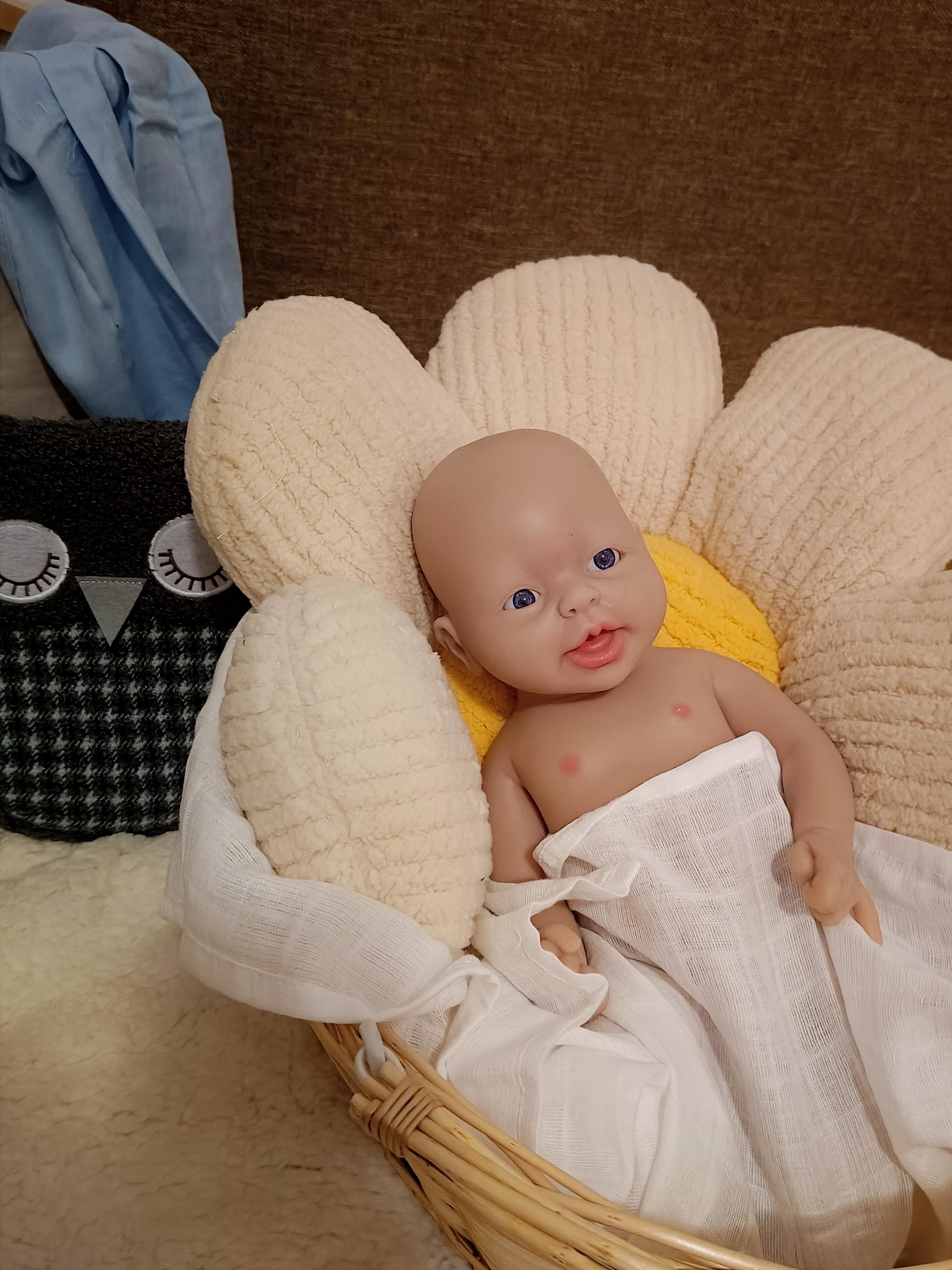 Bebe Reborn Silicona Platino Cuerpo Completo Modelo Nico 38CM