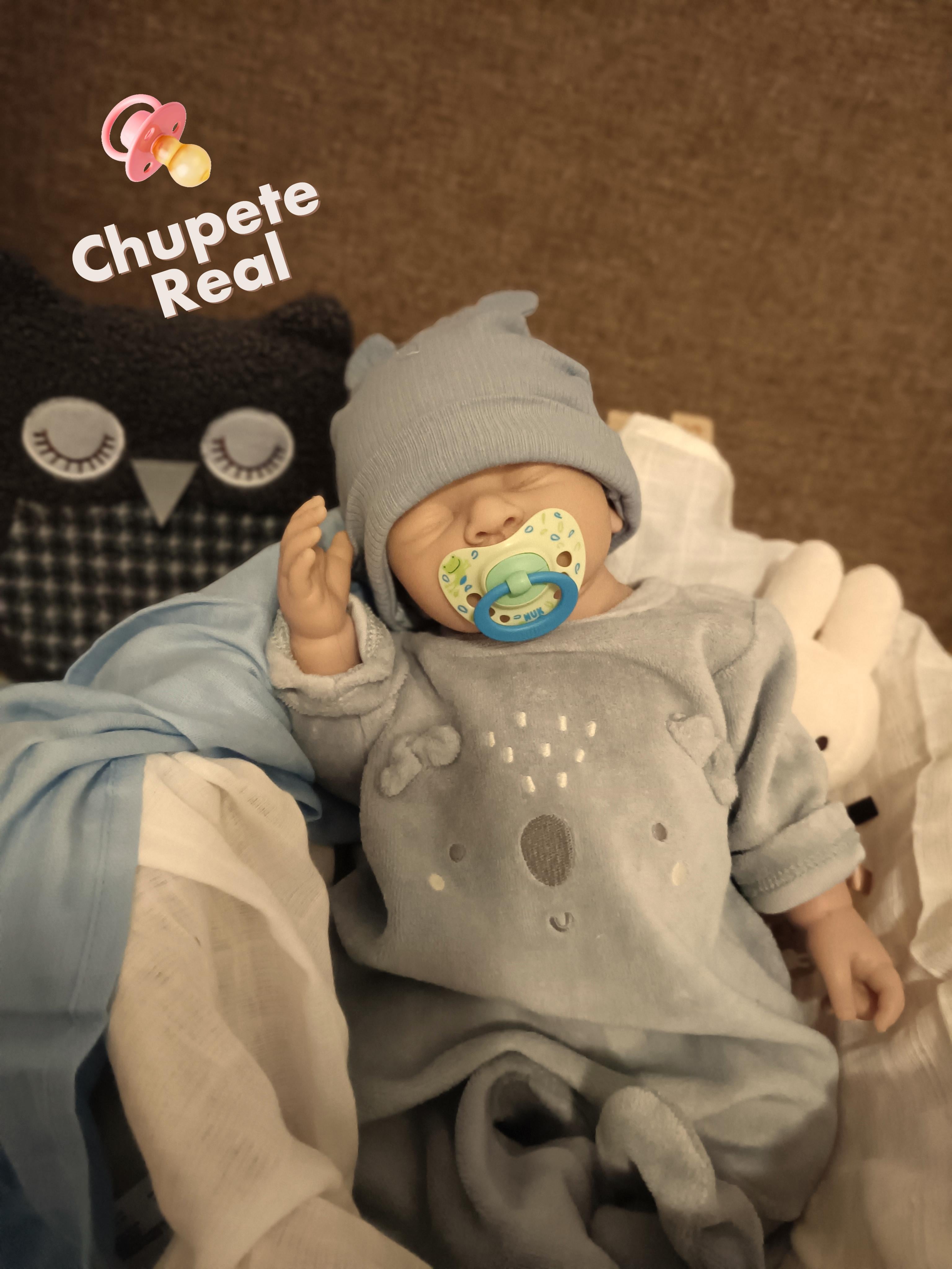 Bebe Reborn Silicona Platino Blanda de Cuerpo Completo Modelo Ojos Cerrados 45 CM