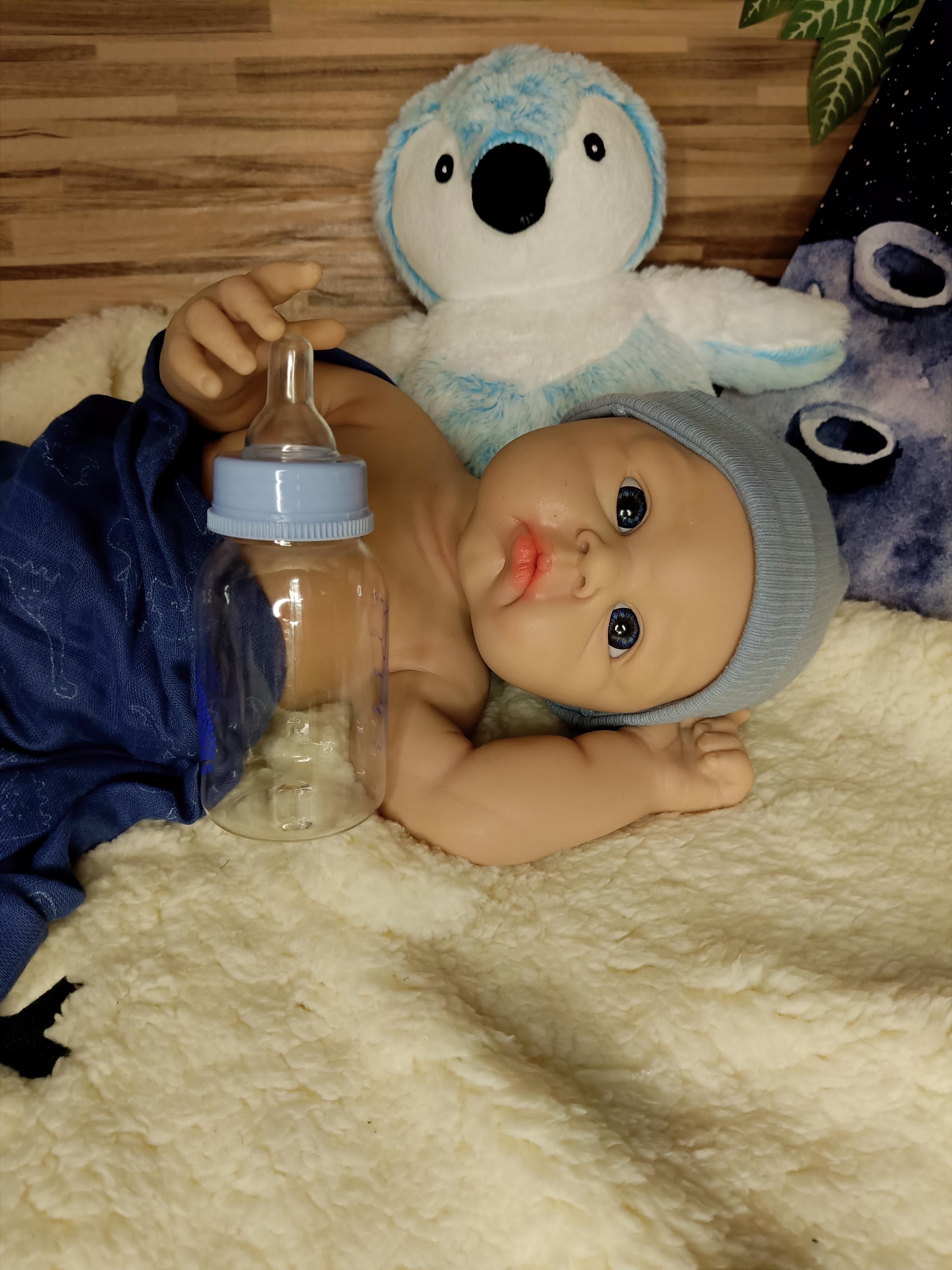 Bebe Reborn de Silicona Platino Cuerpo Completo Modelo Alex 47CM