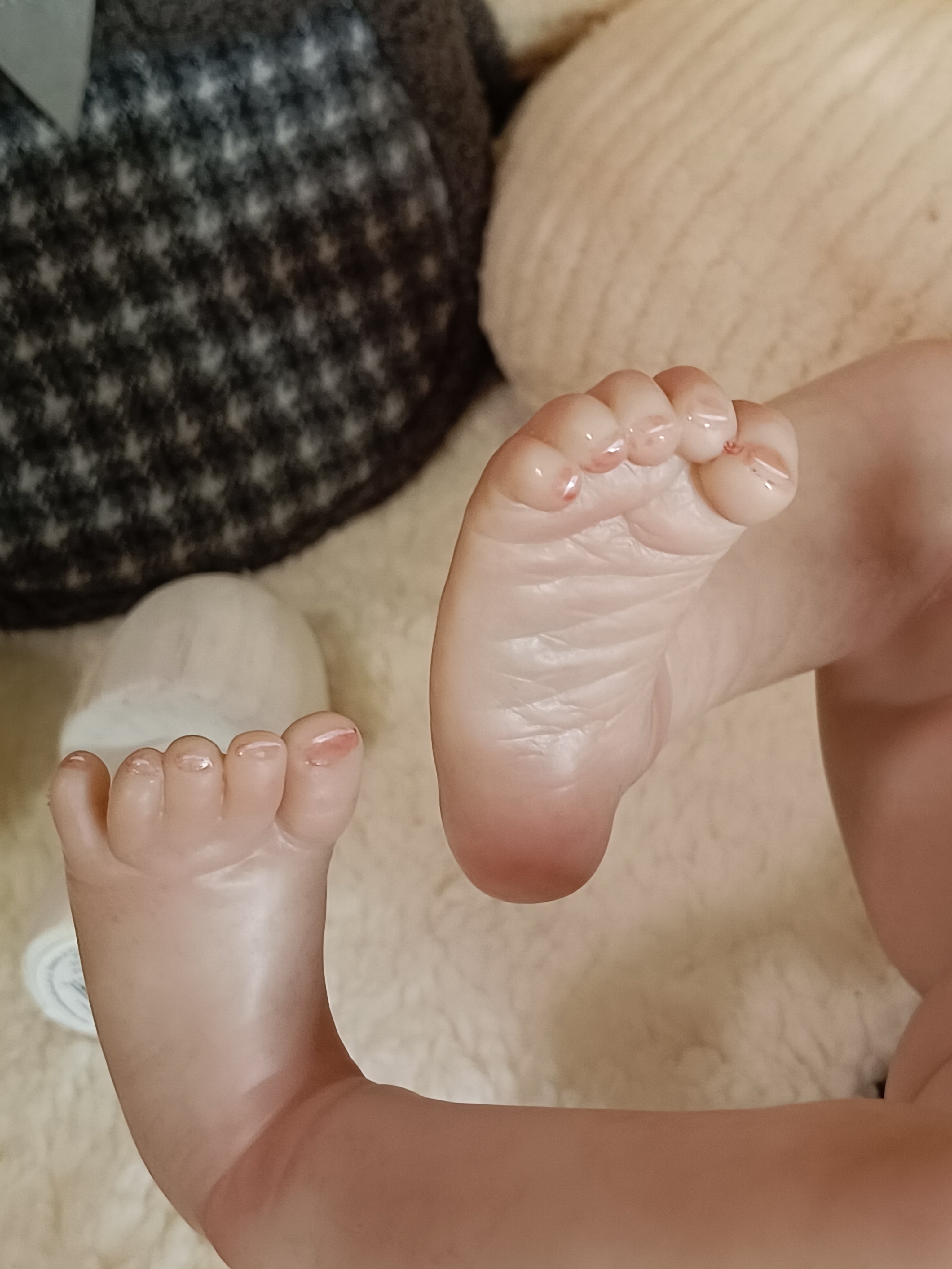 Bebe Reborn Vinilo / Cuerpo Vinilo Silicona Modelo Dario 45CM