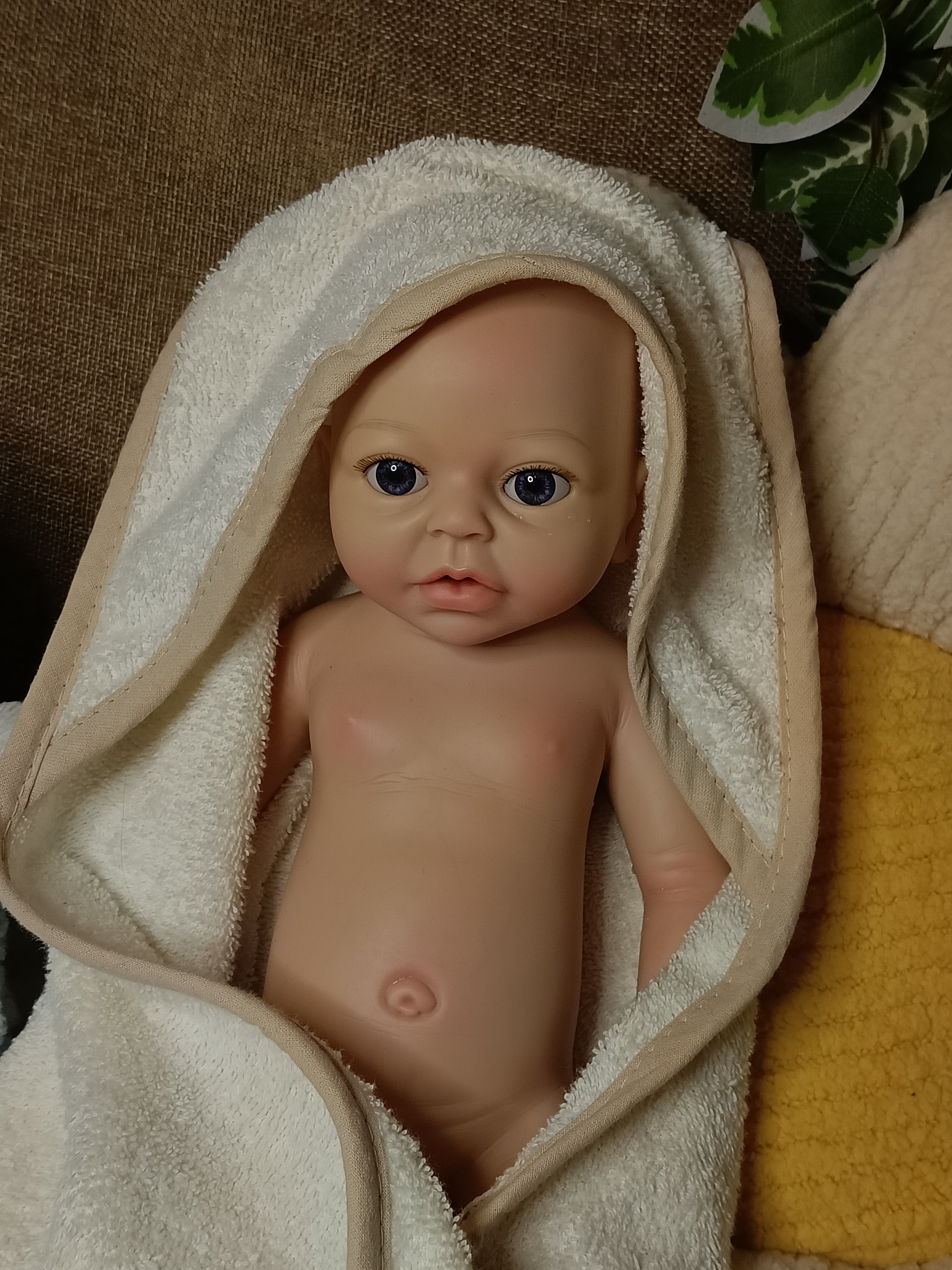 Bebe Reborn Silicona Platino Blanda de Cuerpo Completo Modelo Valeria 40CM