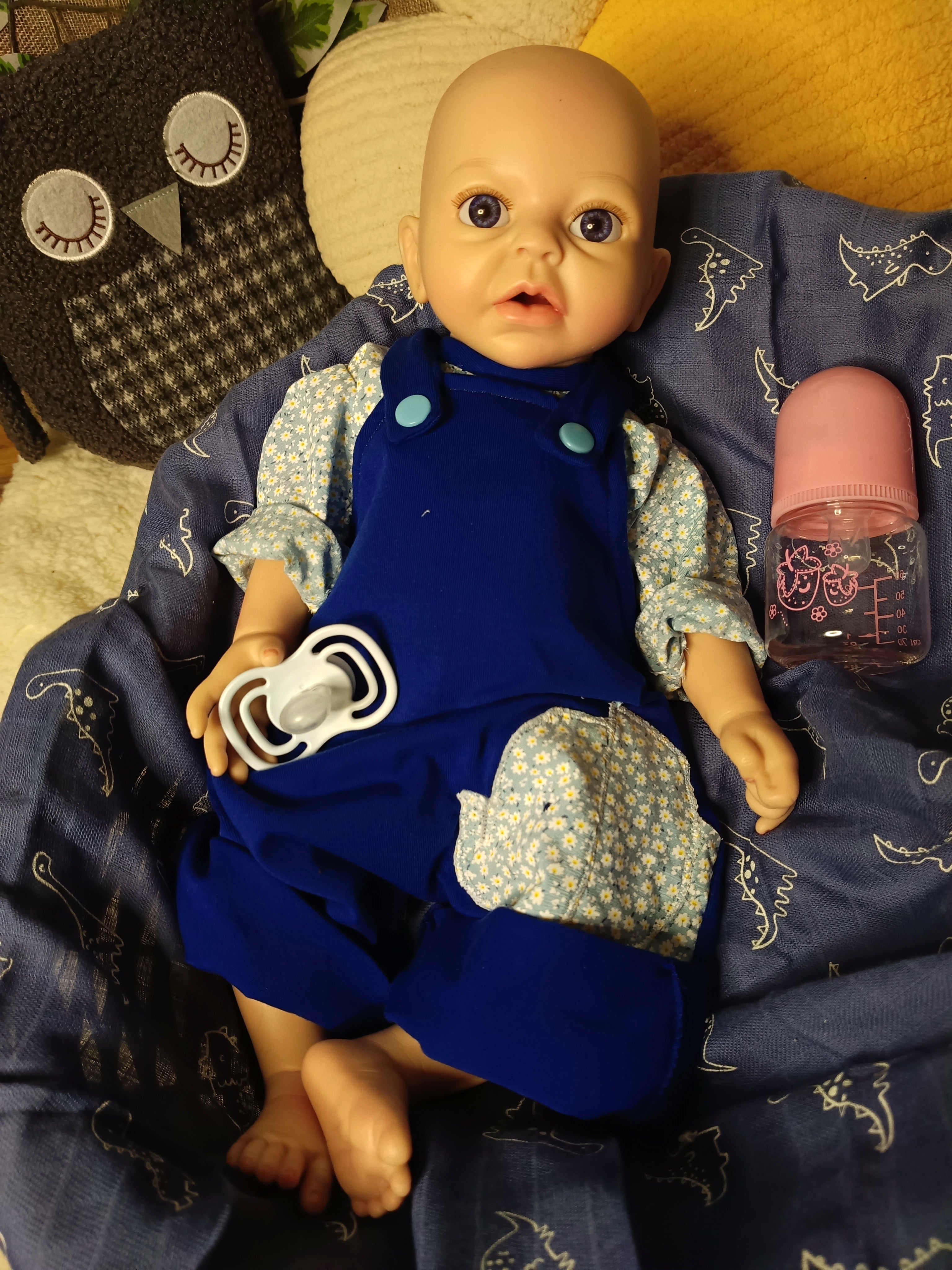 Bebe Reborn Silicona Platino Blanda de Cuerpo Completo Modelo Hugo 40CM