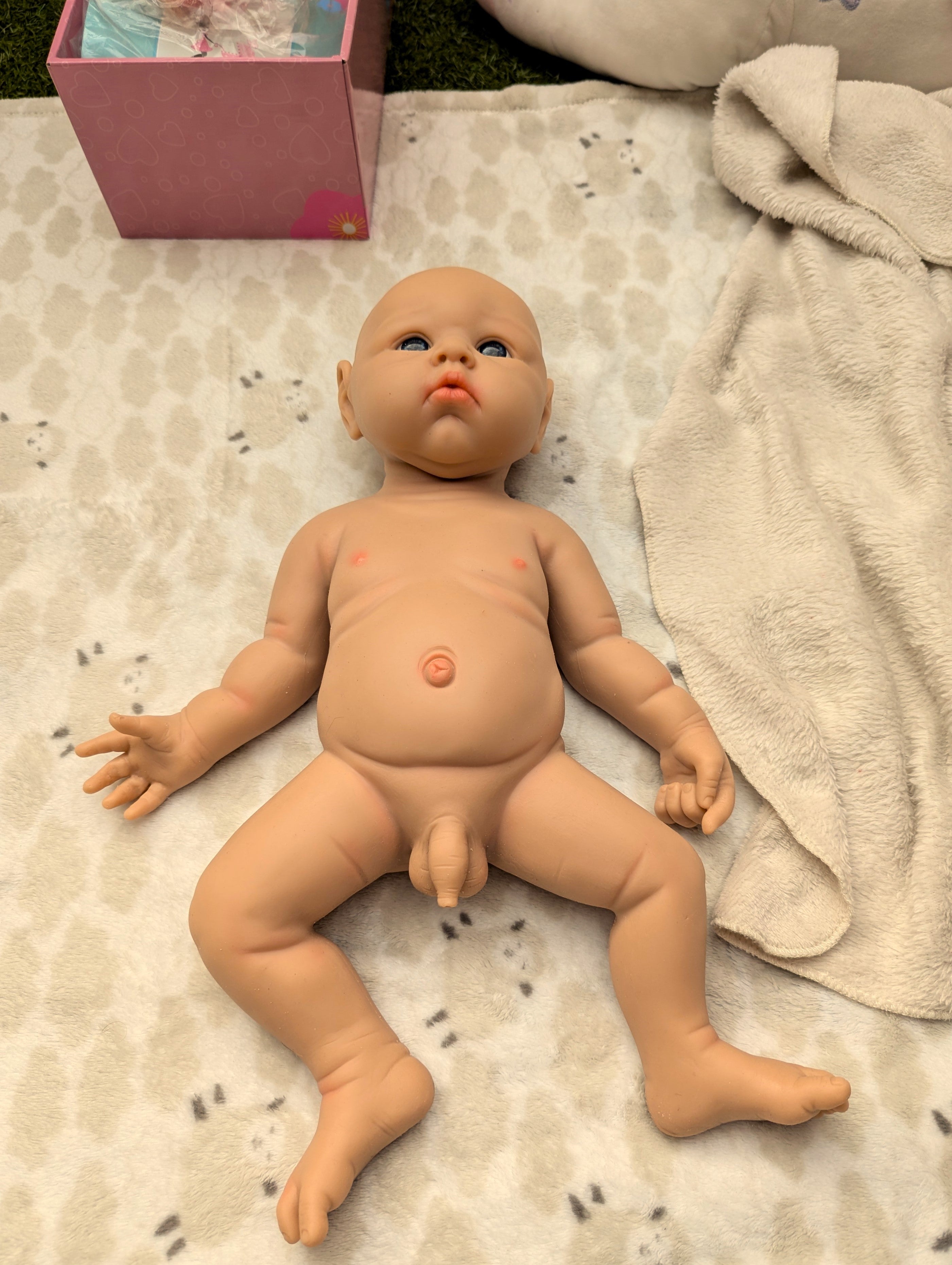 Bebe Reborn de Silicona Platino Cuerpo Completo Modelo Alex 45CM