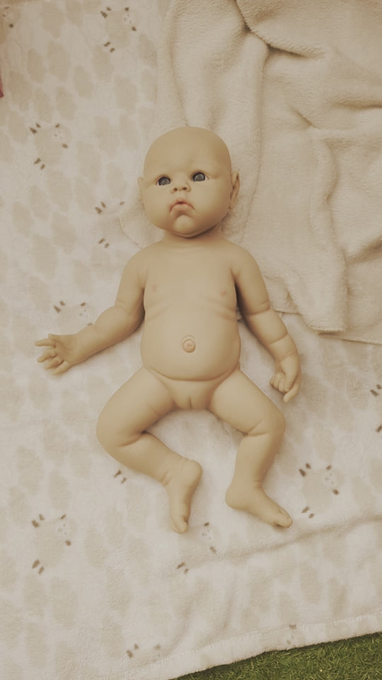 Bebe Reborn de Silicona Platino Cuerpo Completo Modelo Alex 45CM
